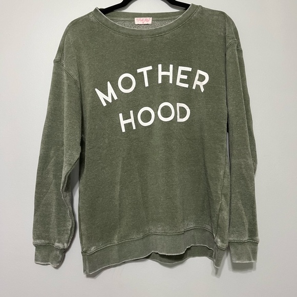 Lot of THREE mama tops - Picture 8 of 12